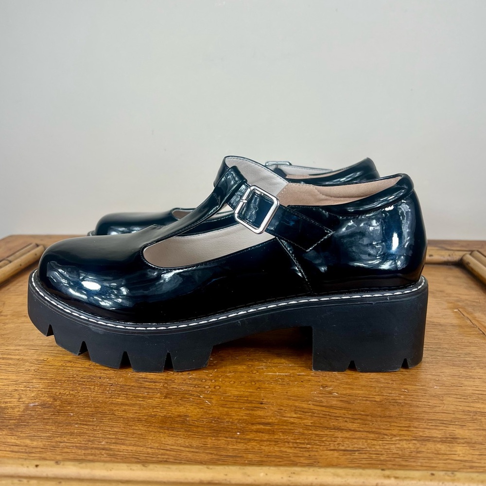 Sungtin Women’s T-Strap Chunky Heel Mary Jane’s Sz 10 Faux Black Patent Leather